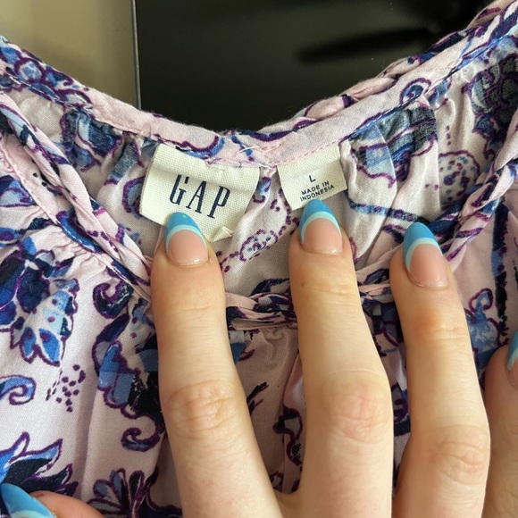 Floral Blouse Tank - Picture 2 of 2